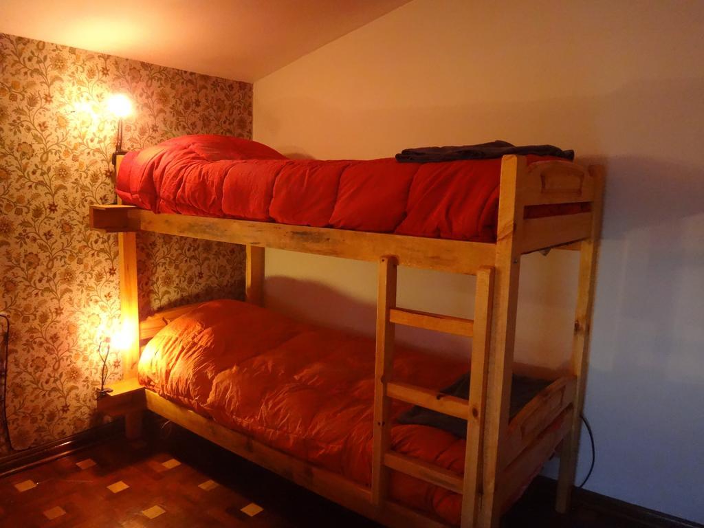 Sofi'S Hostel San Carlos de Bariloche Room photo